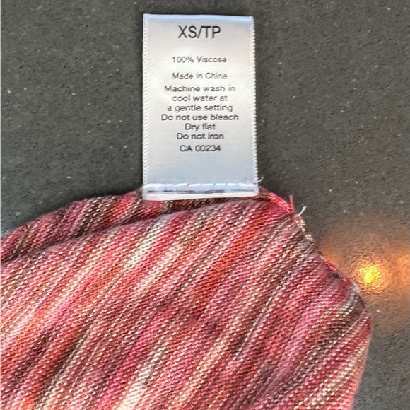 Vintage The Bay, light weight knit midi Moschino style tshirt dress. Pink/Red XS - Picture 6 of 6